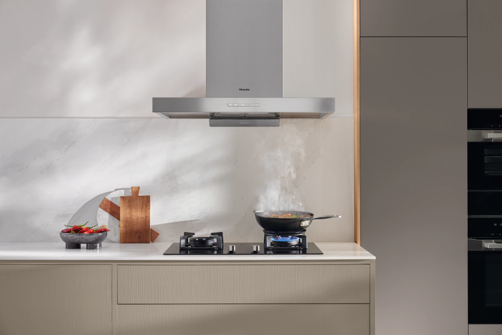 Вытяжка Miele