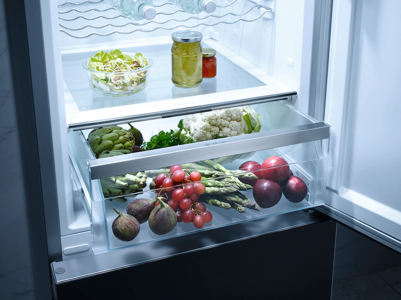 Холодильники с морозильной камерой Miele