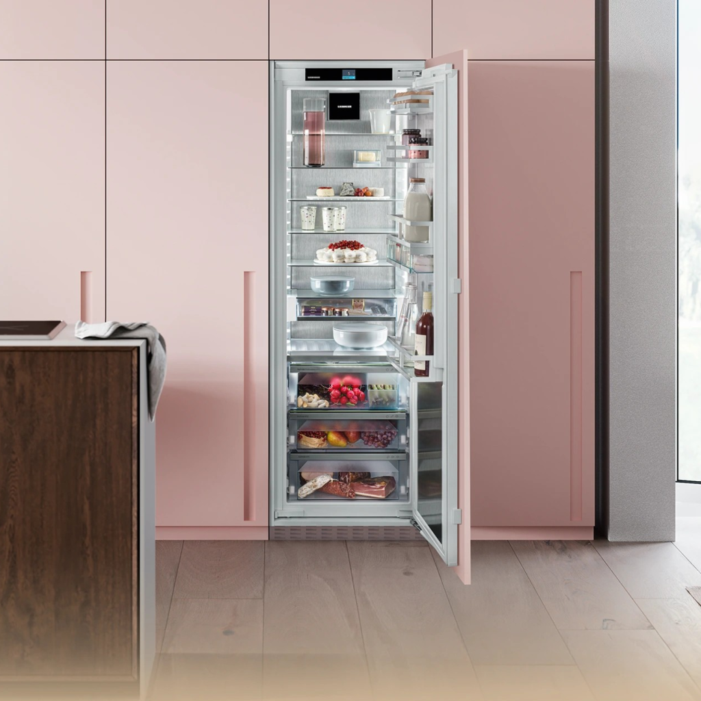 Холодильники встраиваемые Liebherr