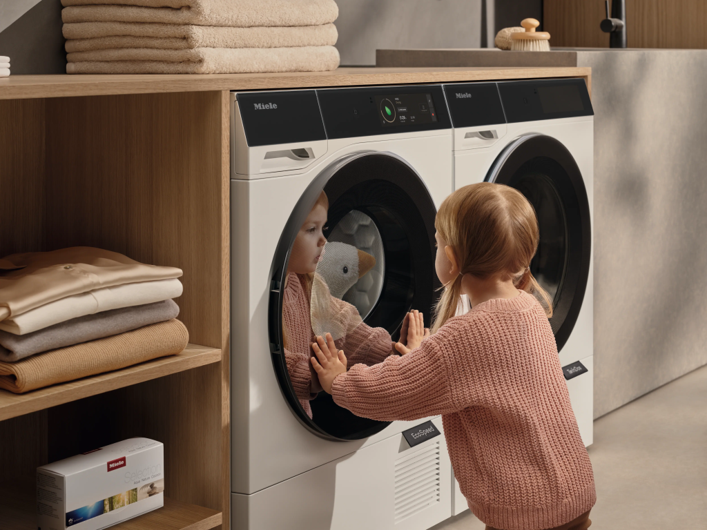 Техника по уходу за бельем Miele