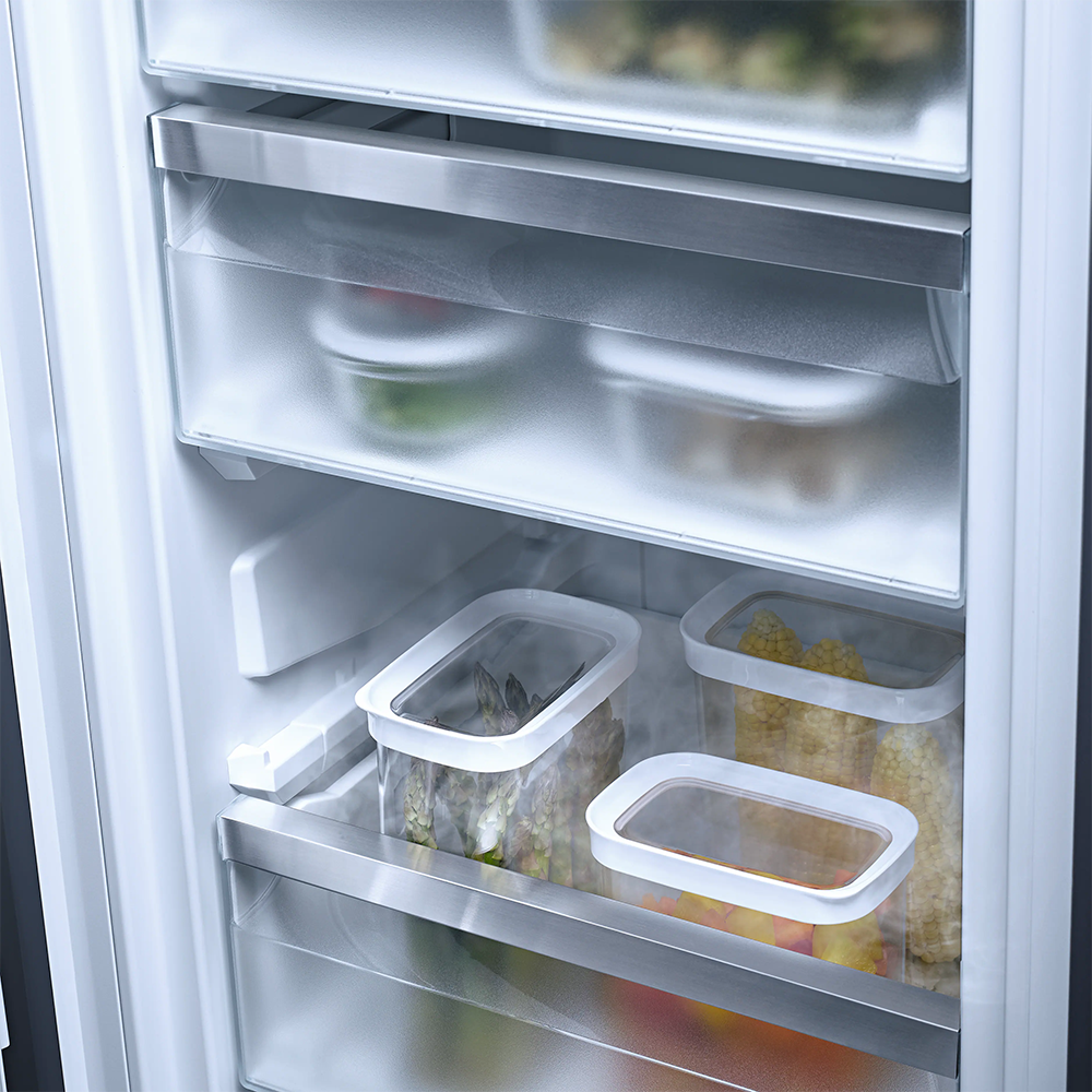 Морозильная камера Miele