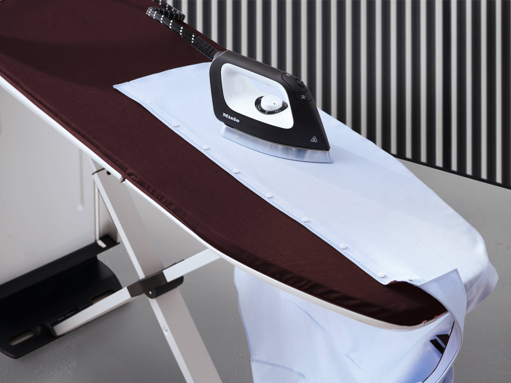 Гладильная система Miele
